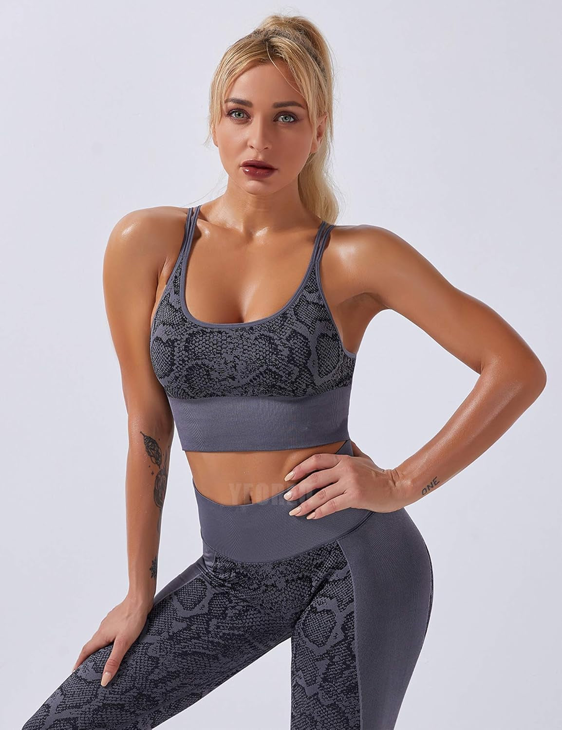 Yoga Outfit for Women Seamless 2 Piece Workout Gym High Waist Snake Print Leggings with Sport Bra Set Grey L
